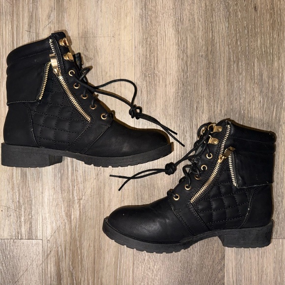 Top Moda Boots - Picture 3 of 4